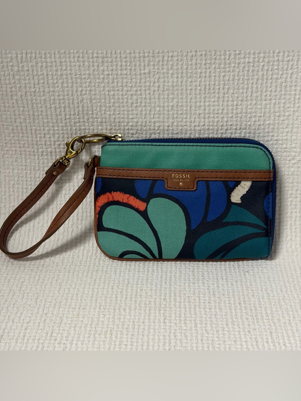 Fossil Teal Floral Wristlet Wallet
